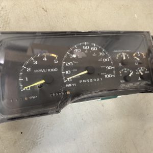95 CHEVY/GMC INSTRUMENT CLUSTER